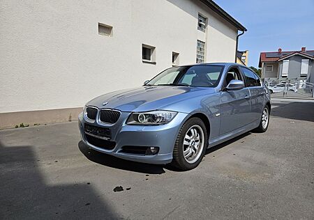 BMW 325i E90 - Facelift LCI Navi AHK KeylessGo Xenon