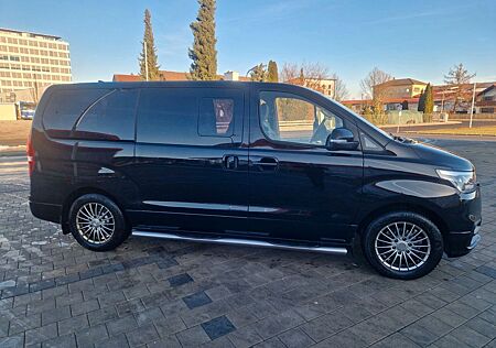 Hyundai H-1 Starex, Grand Starex