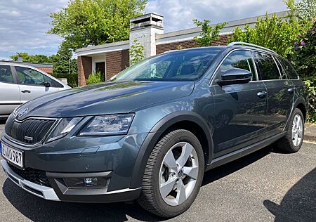Skoda Octavia 2.0 TSI DSG 4x4 Scout Neuwertig