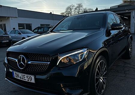 Mercedes-Benz GLC 350 d 4MATIC AMG Line Coupé Autom. AMG Line