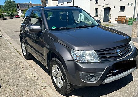 Suzuki Vitara Grand 1.6 | Allrad | Klima