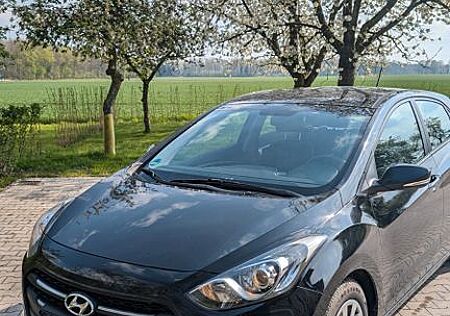 Hyundai i30 1.6 CRDi 81kW Trend Trend