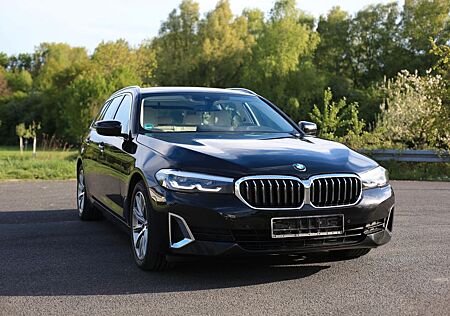 BMW 520d xDrive Touring Steptronic Luxury Line