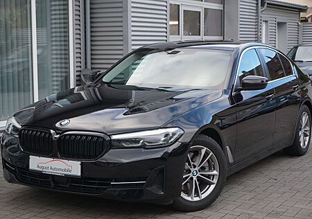 BMW 520d Sport LivCockPr ACC Kam ActGuard 14800KM!!