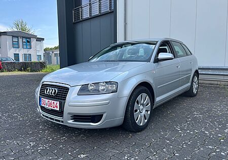 Audi A3 Sportback 1.6 FSI Attraction