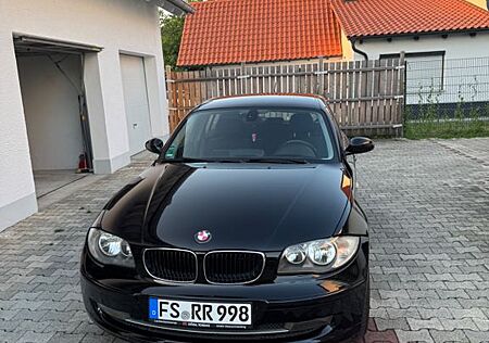BMW 120d Edition Lifestyle Edition Lifestyle