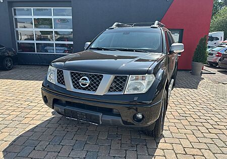 Nissan Navara King Cab XE 4X4 HU neu 171 PS Leder AHK