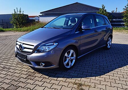 Mercedes-Benz B 200 CDI Navi/Sitzh./AHK/Alu/Thermatic/ESP