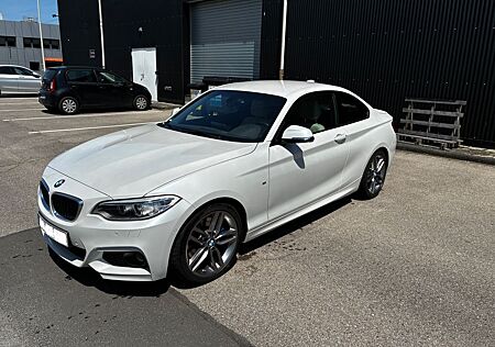 BMW 220d Coupé M Sport