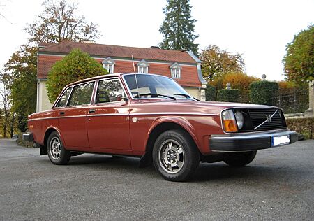 Volvo 244 240 von 1976 in originalem Bestzustand !!!