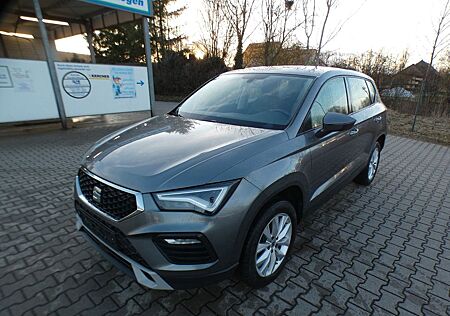 Seat Ateca Style 2.0TDI DSG Navi AHK SHZ LED