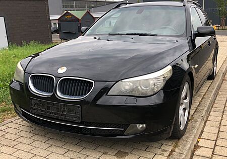 BMW 520d Autom.+Pano+AT Motor+Leder