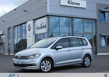 VW Touran Volkswagen Comfortline NAVI ACC PDC DSG DAB+ Klima