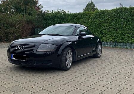 Audi TT Coupe 1.8T 132 kW -