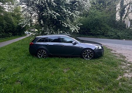 Opel Insignia Sports Tourer OPC 2.8 V6 Turbo 4x4 OPC