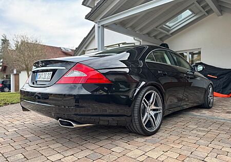 Mercedes-Benz CLS 350 Mercedes Facelift Schwarz Beige AMG