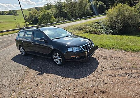 VW Passat Variant gebraucht kaufen VW Passat Variant Volkswagen 2.0 TDI DPF 81kW Trendline Va...