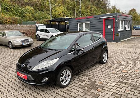 Ford Fiesta 1.4 Titanium * Klimaautomatik - SHZ *