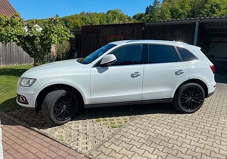 Audi Q5 2.0 TDI 140kW quattro -