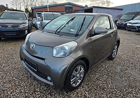 Toyota iQ Basis