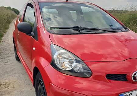 Toyota Aygo (X) Aygo (X) 1,0 -