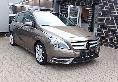 Mercedes-Benz B 200 B -Klasse Bi-Xenon/AHK/PDC