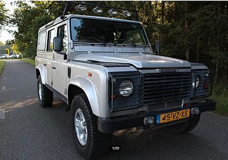 Land Rover Defender 110 Td5 Station Wagon S