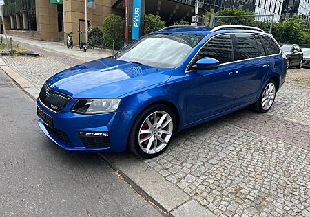 Skoda Octavia RS XENON LED NAVI 1 HAND AUTOMATIK
