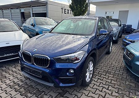 BMW X1 sDrive 20 i Advantage 1 Hand