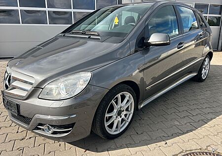 Mercedes-Benz B 200 CDI/Xenon/Teilleder