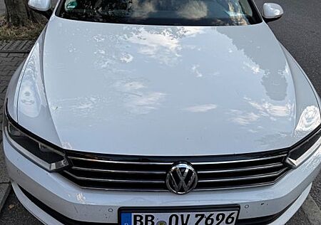 VW Passat Variant Volkswagen 1.4 TSI BMT Comfortline Varia...