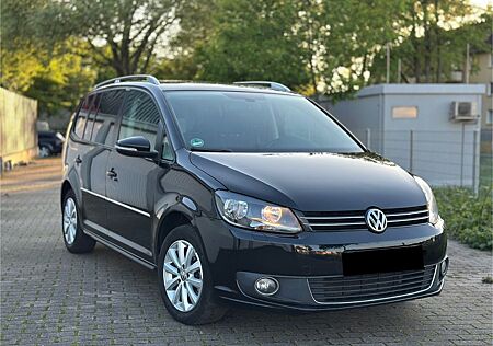 VW Touran Volkswagen 2.0 TDI 130kW DSG -