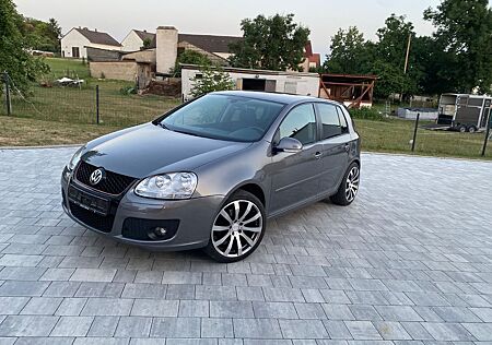 VW Golf Volkswagen 2.0 TDI 6-Gang United United