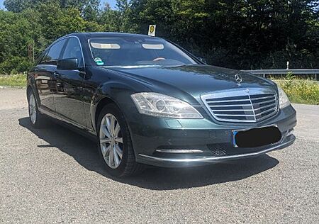 Mercedes-Benz S 350 BlueTEC 4MATIC Lang *VOLL*