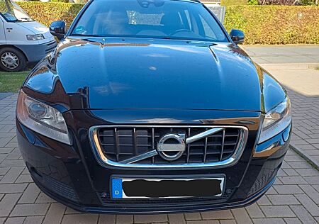 Volvo V70 III D5 Summum / Family