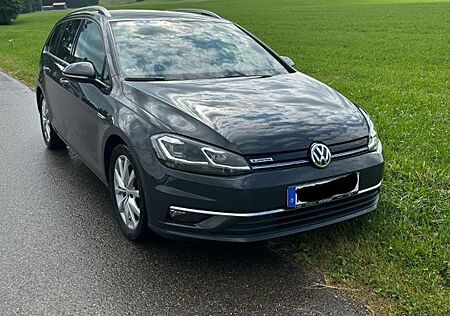 VW Golf Volkswagen 1.5 TSI ACT 96kW Highl Var BlueMotion H...