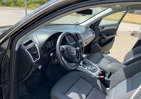 Audi Q5 2.0 TFSI tiptronic quattro -