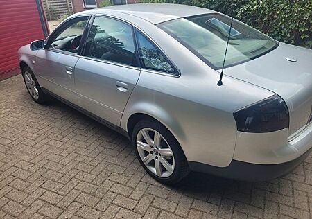 Audi A6 2.4 multitronic -