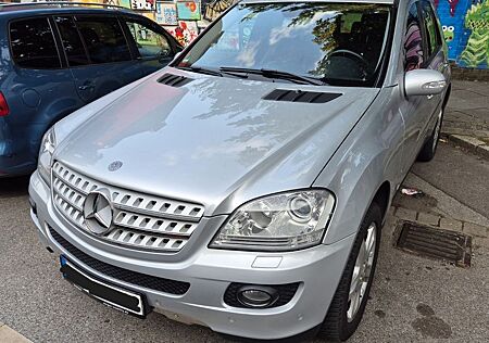 Mercedes-Benz ML 350