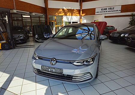 VW Golf Volkswagen VIII 2.0 TDI Active Matrix Navi Pano RFK
