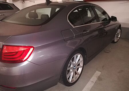 BMW 525d -