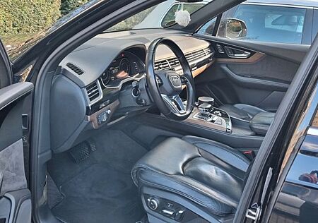 Audi Q7 3.0 TDI quattro tiptronic -