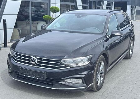 VW Passat Variant Volkswagen R Line 4Motion 2.0 TDI /TRAVEL/