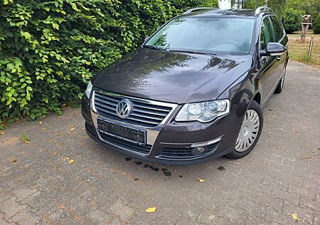 VW Passat Volkswagen 2.0 TDI DPF Highline Highline