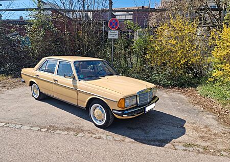 Mercedes-Benz 200 w123 Limo Schiebedach Zentral Servo