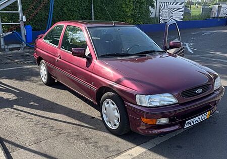 Ford Escort 1.6 Flair Flair