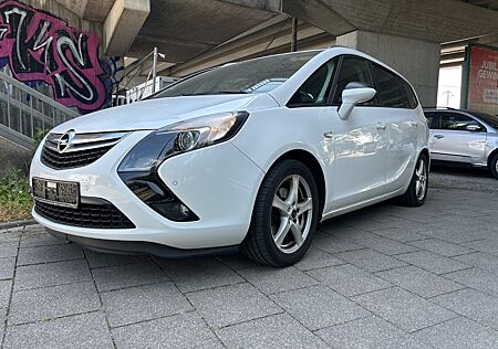 Opel Zafira Tourer-7-Sitzer