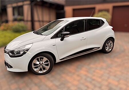 Renault Clio 1.2 16V/73PS /158.000km / TÜV neu