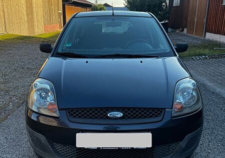 Ford Fiesta 1,4 59kW 2006 Unfallfrei