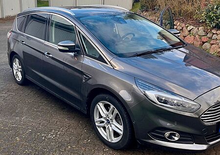 Ford Galaxy S.Max 1,5 EcoBoost ,7 Sitzer, HU 2027